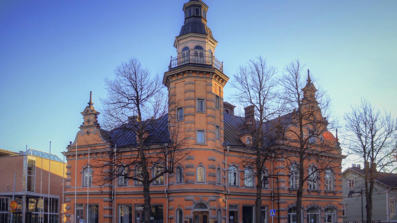 Красивое здание храма в городе Раума, Финляндия 