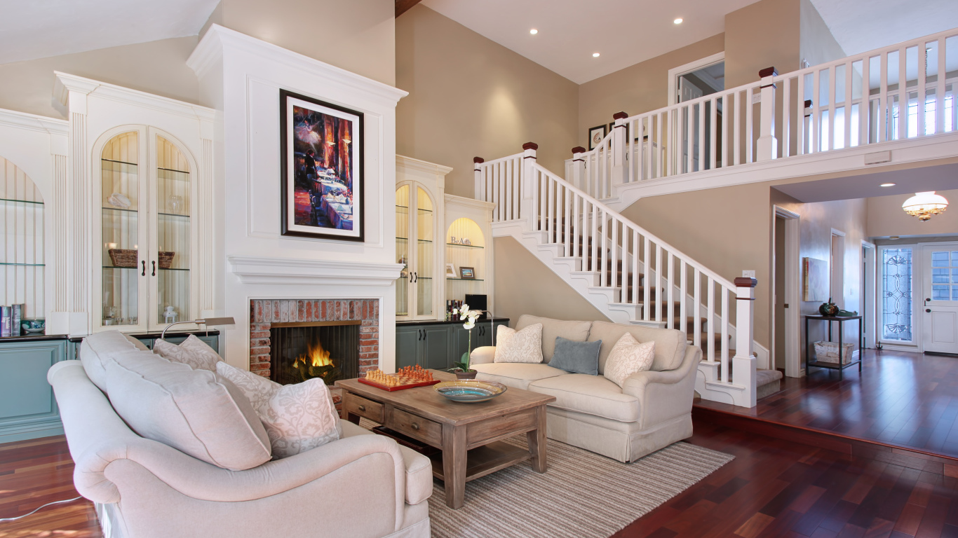 Дом с гостиной в нежных пастельных тонах  