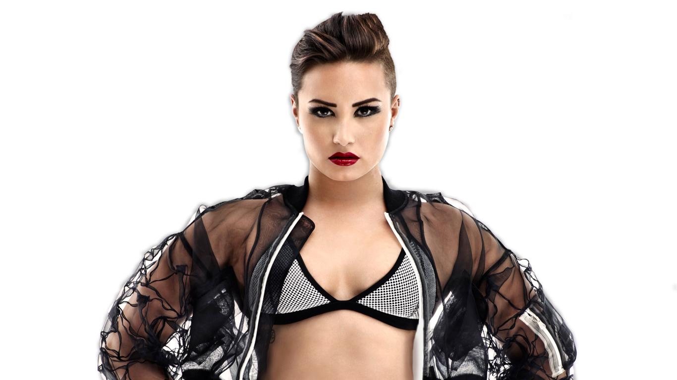 Эффектная американская актриса и певица Деми Ловато