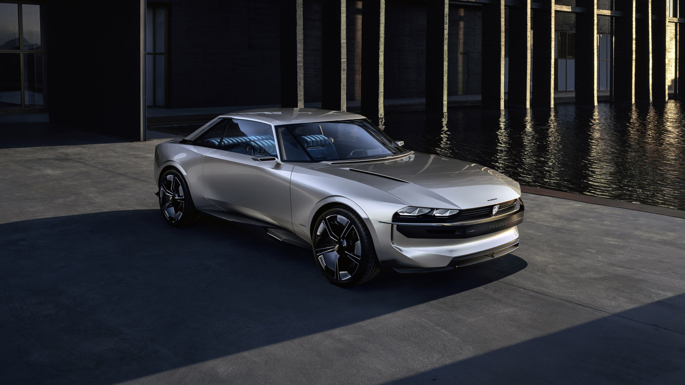 Стильный серебристый автомобиль Peugeot e-Legend Concept, 2018
