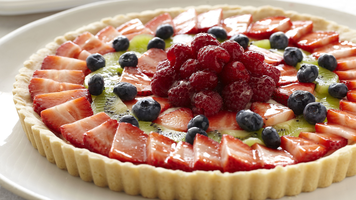 Вкусный сладкий аппетитный пирог с ягодами 