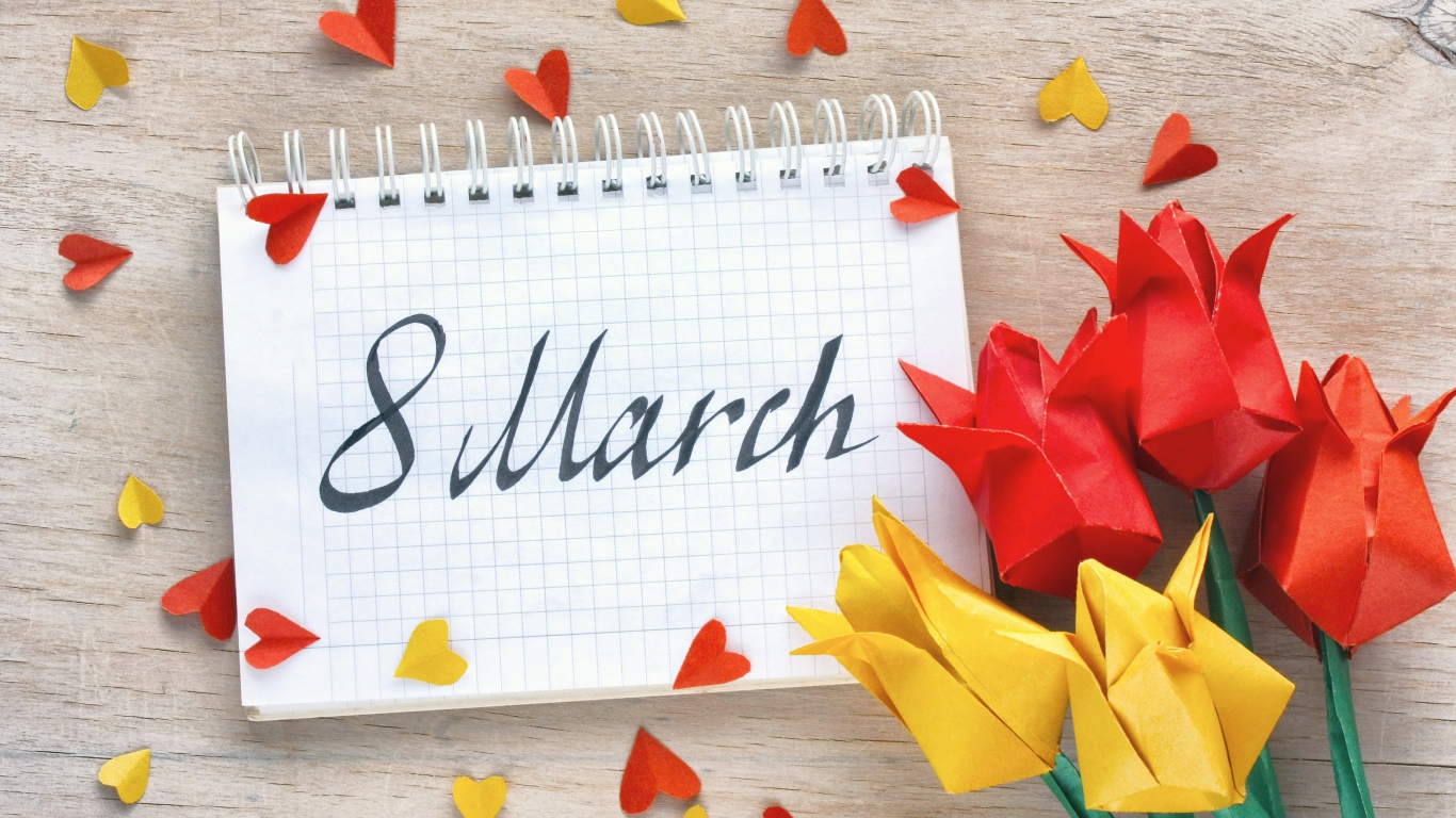 Тюльпаны оригами с блокнотом на 8 марта