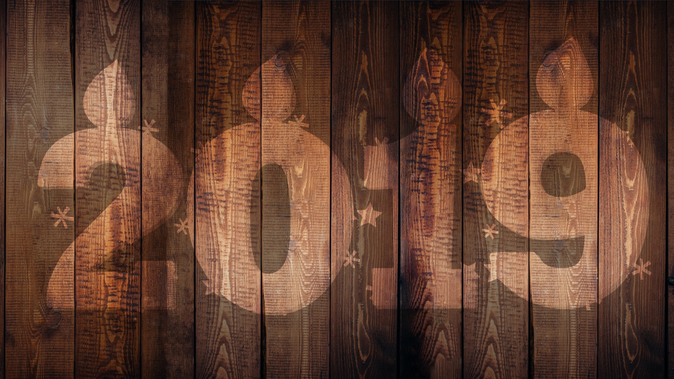 С Новым 2019 годом, цифры на деревянном фоне