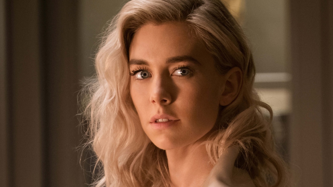 Красивая блондинка, актриса Ванесса Кирби