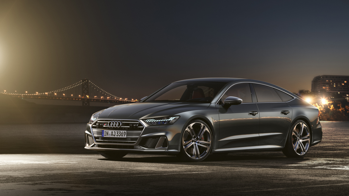 Автомобиль Audi S7 Sportback TDI 2019 у реки