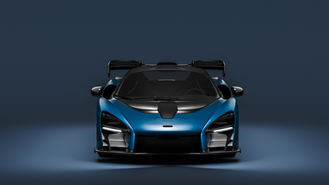 Синий спортивный автомобиль McLaren Senna CGI  вид спереди