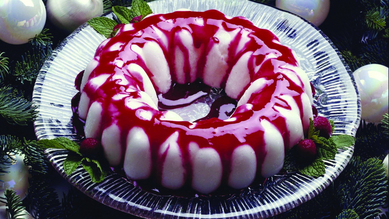 Пирог суфле с малиновым сиропом 