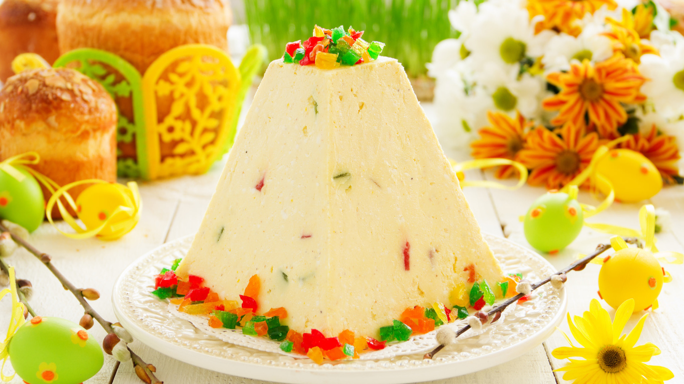 Красивый творожный кулич с цукатами на праздник Пасха