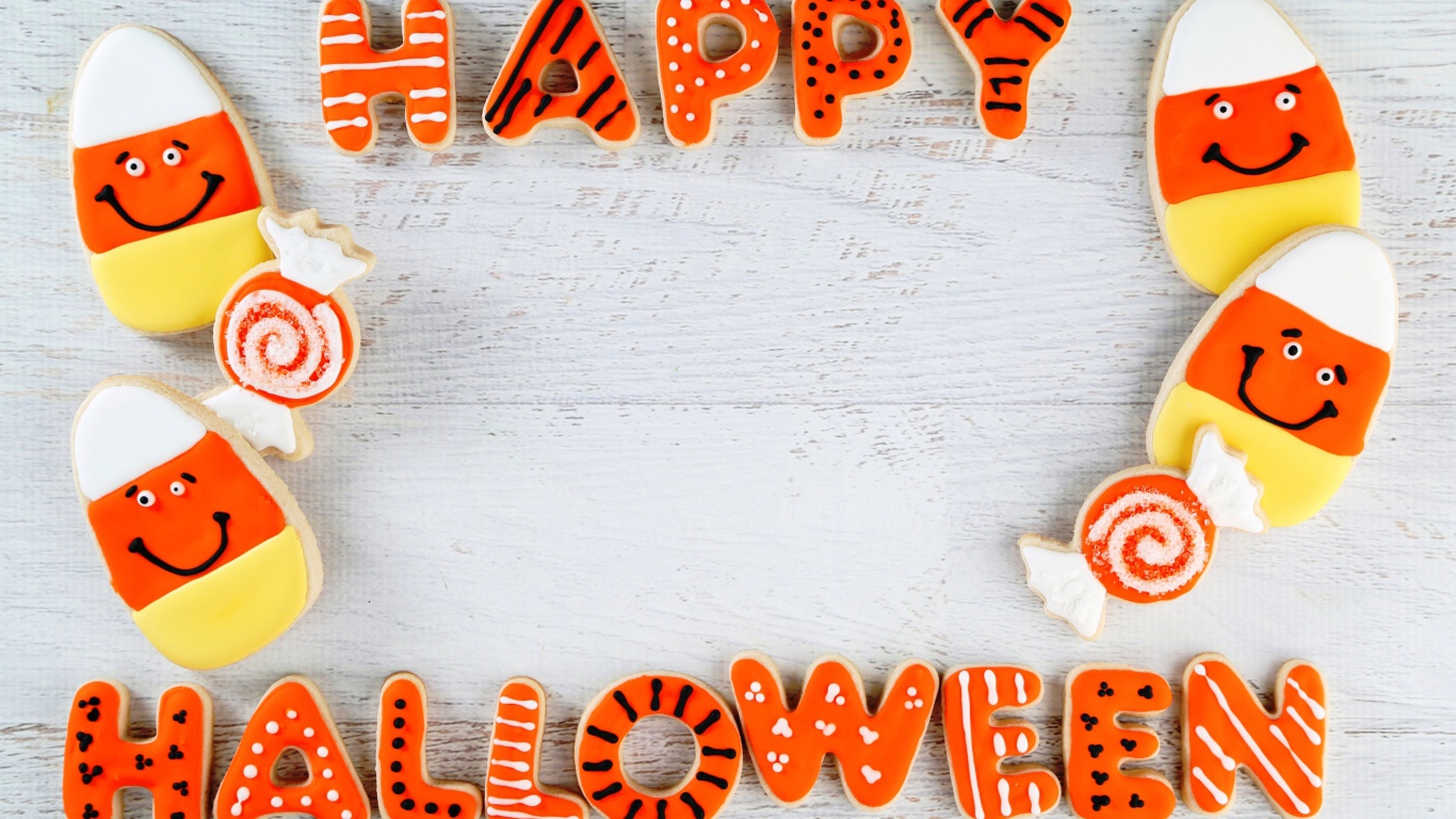 Печенье на столе на праздник Хэллоуин 