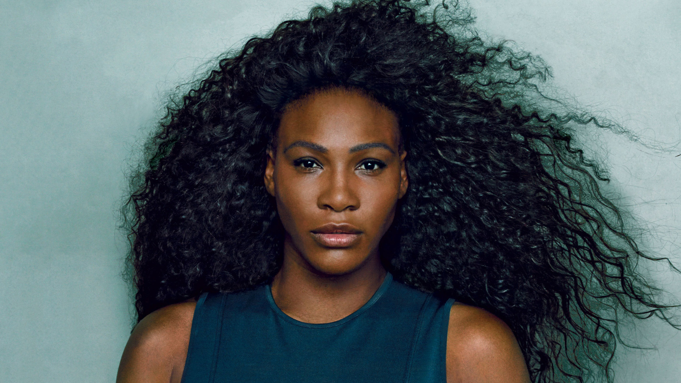 Теннисистка Серена Уильямс с красивыми черными волосами