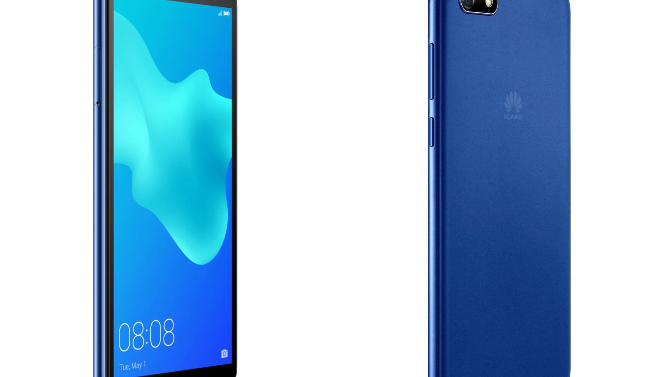 Смартфон Huawei Y5 Prime 2018 синего цвета на белом фоне