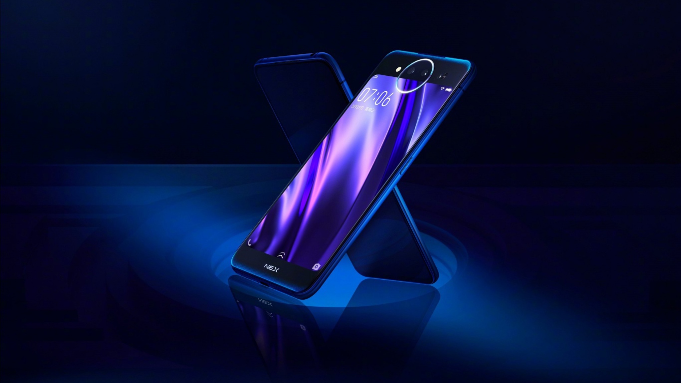 Флагманский смартфон Vivo NEX Dual Display Edition на синем фоне