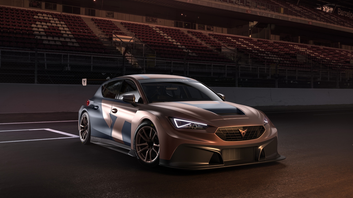 Автомобиль Cupra Leon Competition 2020 года на стадионе