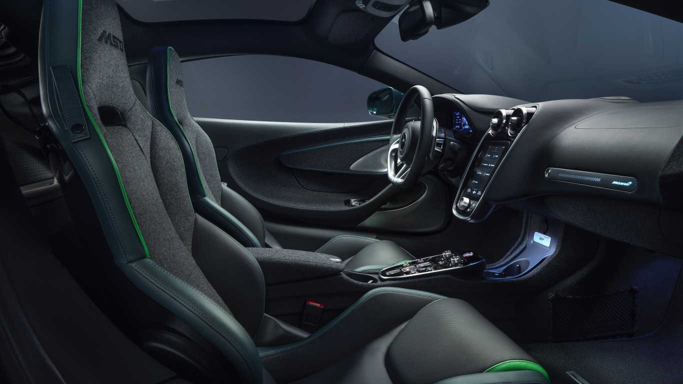 Салон автомобиля McLaren GT Verdant Theme By MSO 2020 года