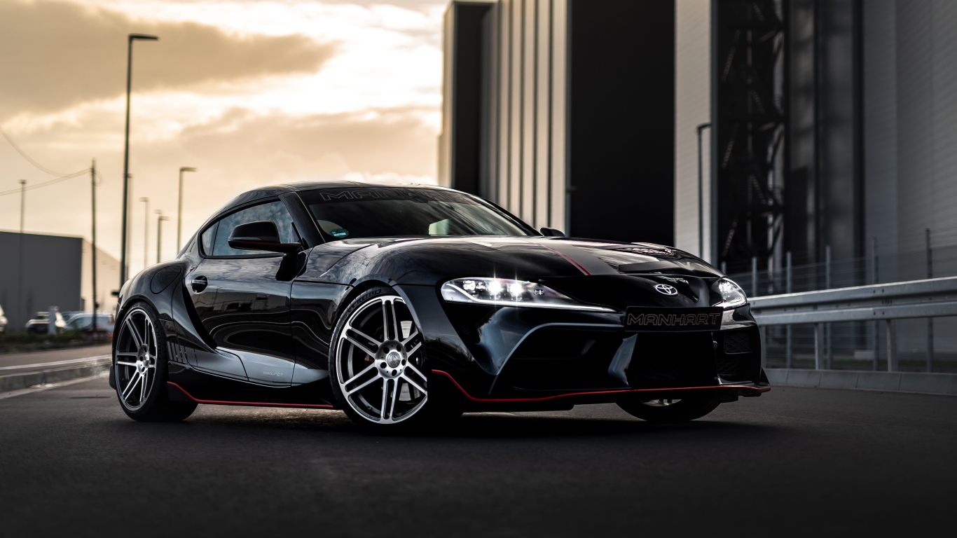 Черный автомобиль Manhart Supra GR 450 2020 года 