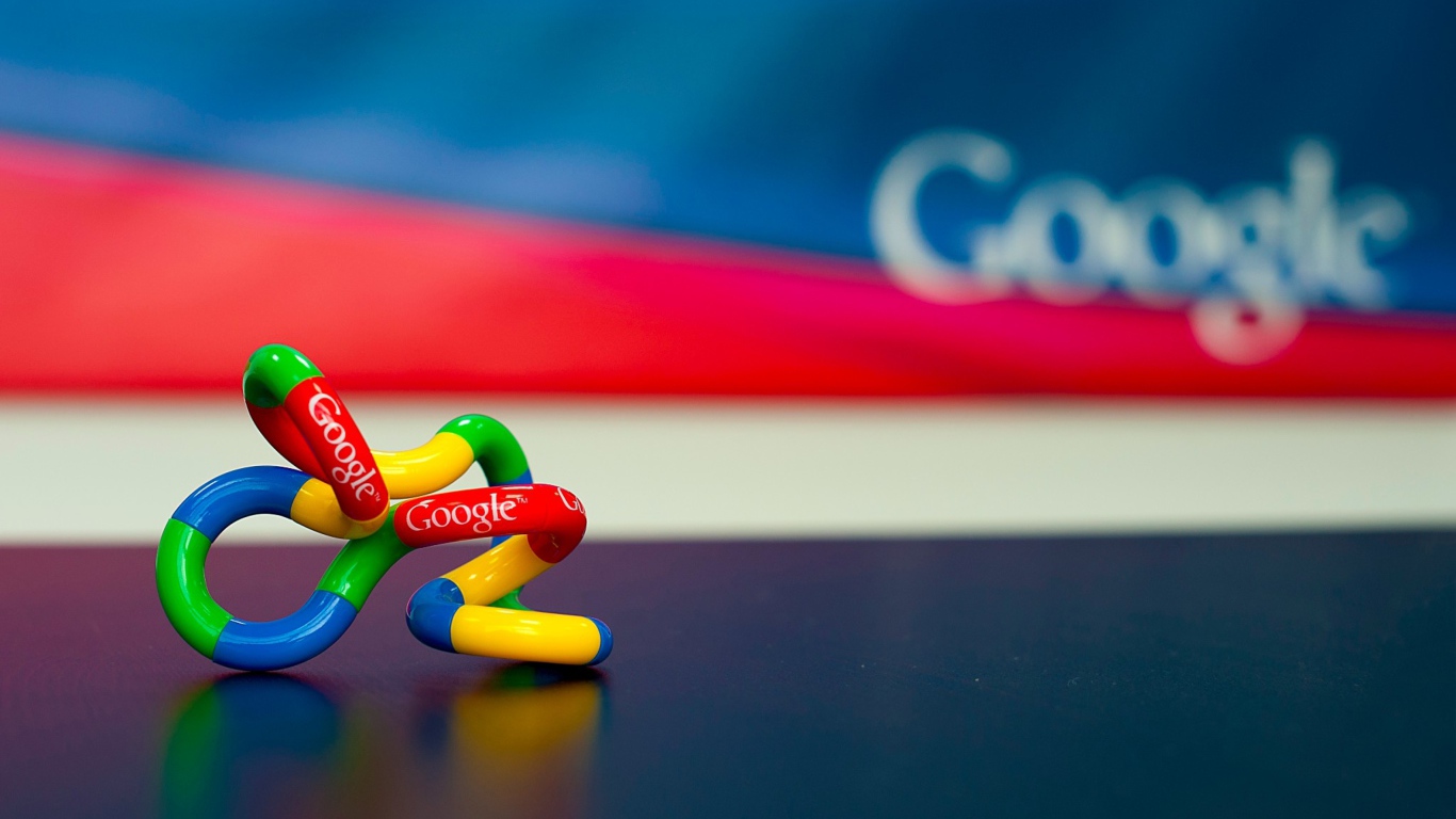 Значок google на столе