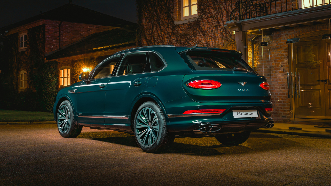 Внедорожник Bentley Mulliner Bentayga Hybrid 2021 года