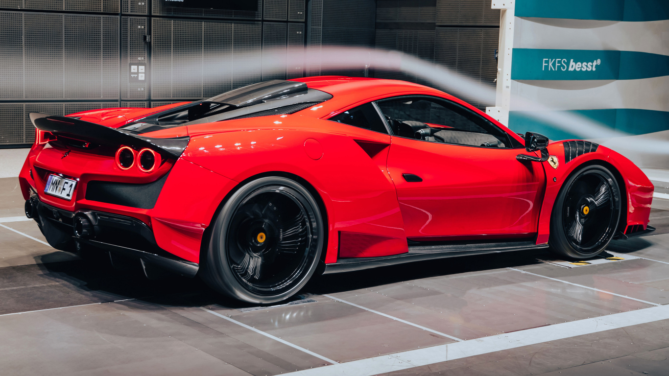 Красный спорткар Novitec Ferrari F8 Tributo N-Largo 2021 года вид сзади
