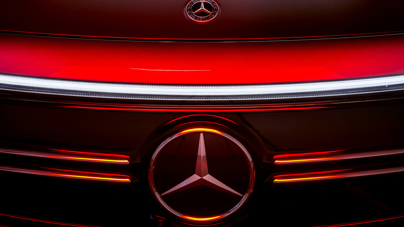 Значок автомобиля Mercedes-Benz EQA 250 AMG Line 2021 года