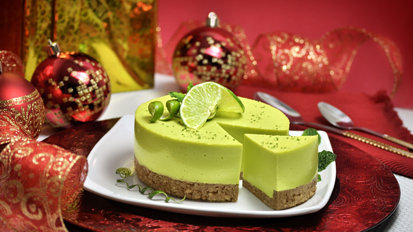 Вкусный праздничный торт с лаймом