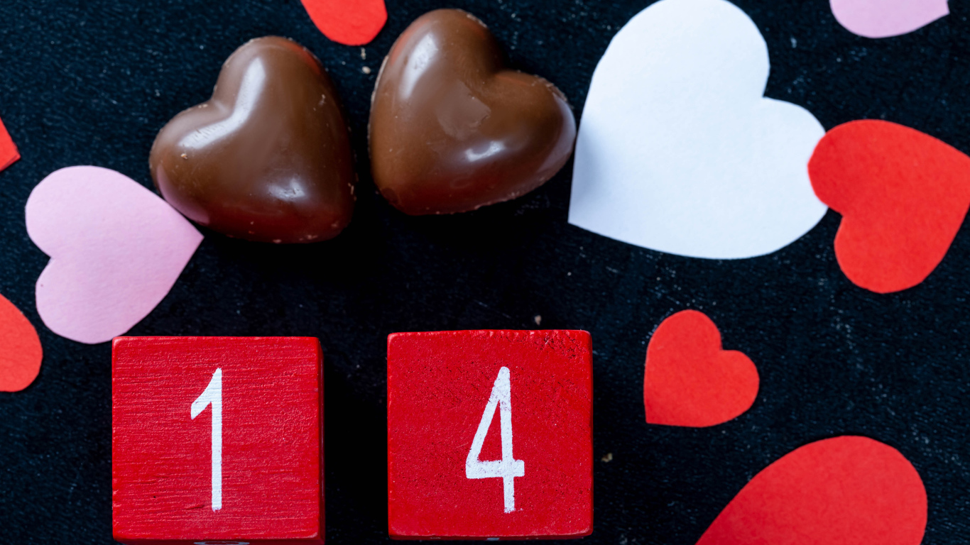 Кубики и шоколадные конфеты на 14 февраля День Святого Валентина 