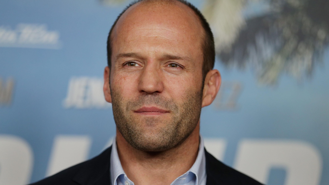 Брутальный мужчина, актер Джейсон Стэтхэм