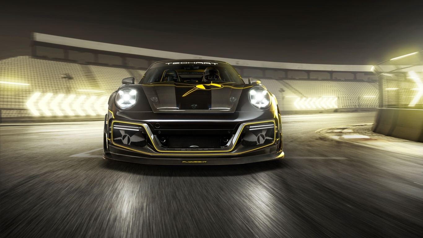 Быстрый автомобиль TechArt GTstreet R Flyweight 2023 года на трассе