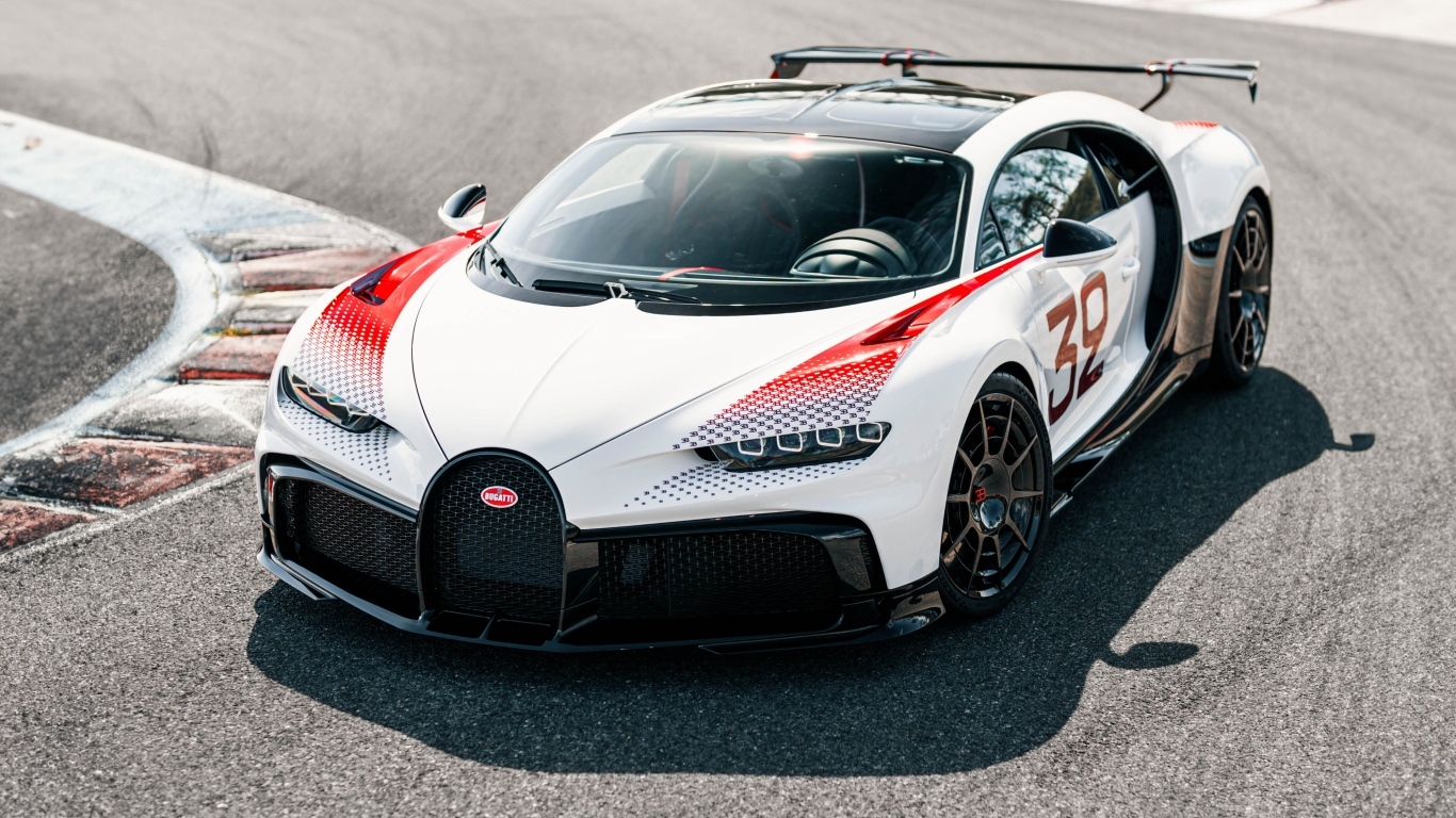 Стильный гоночный автомобиль Bugatti CHIRON