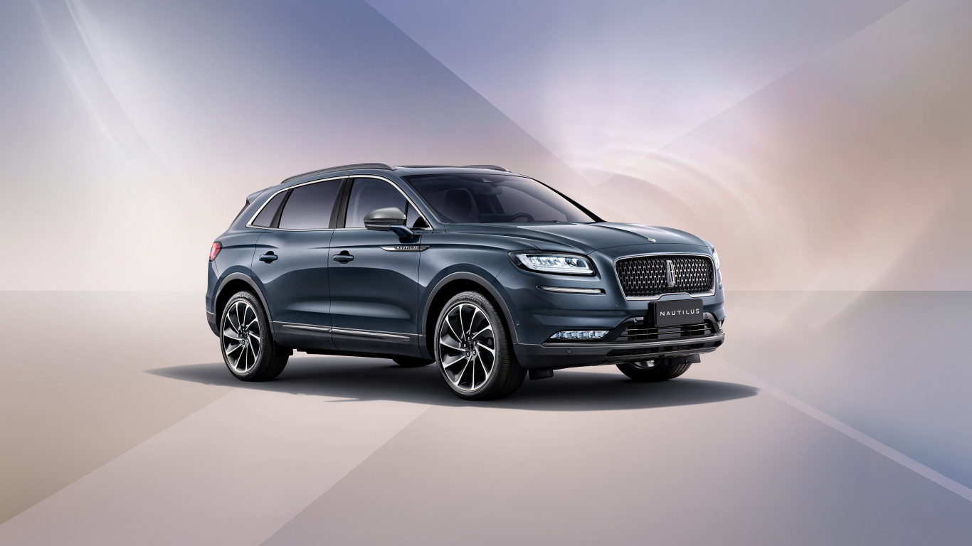 Серебристый внедорожник Lincoln Nautilus 100th Anniversary