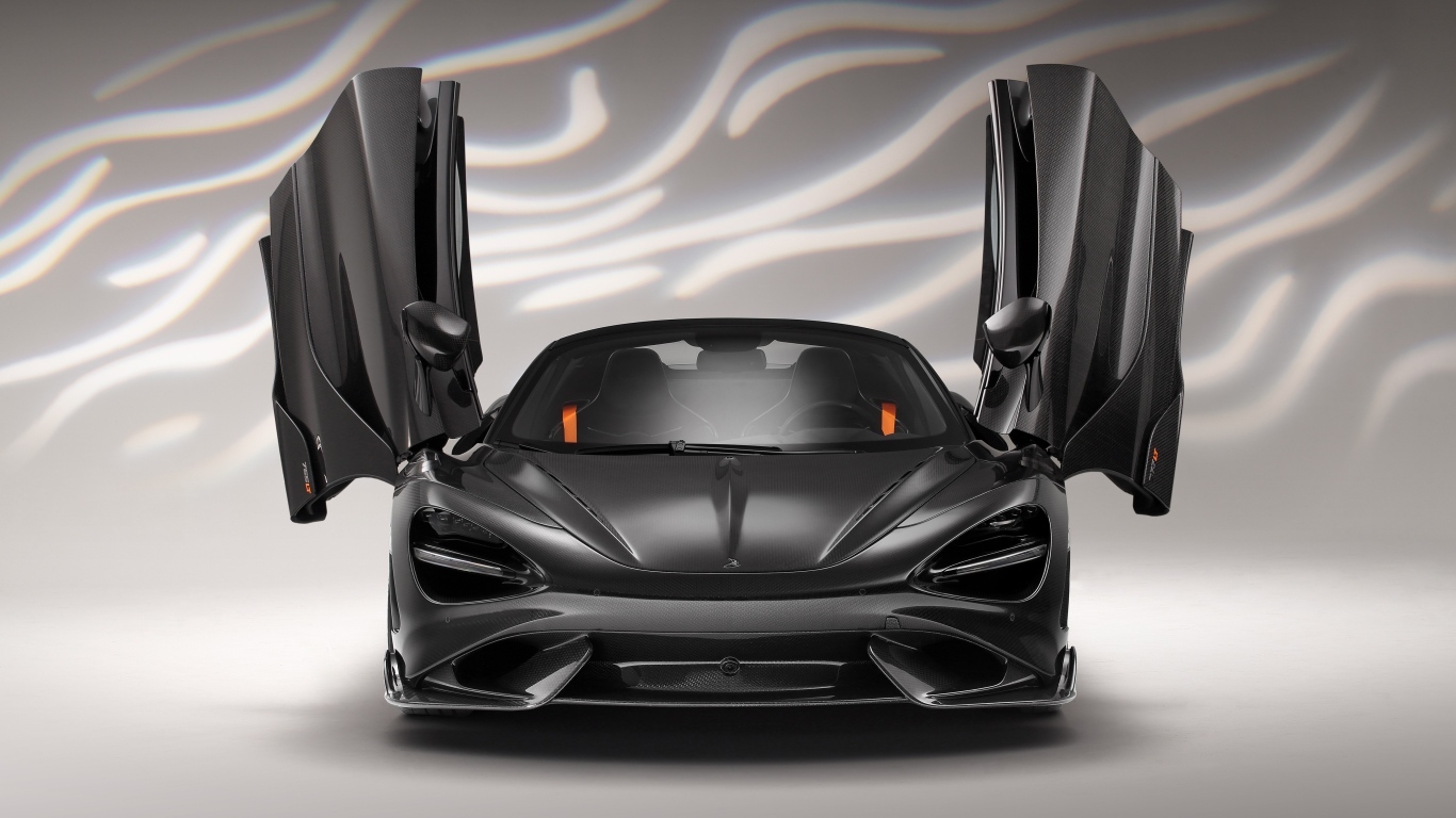 Черный McLaren 765LT Spider Carbon Edition с открытыми дверями