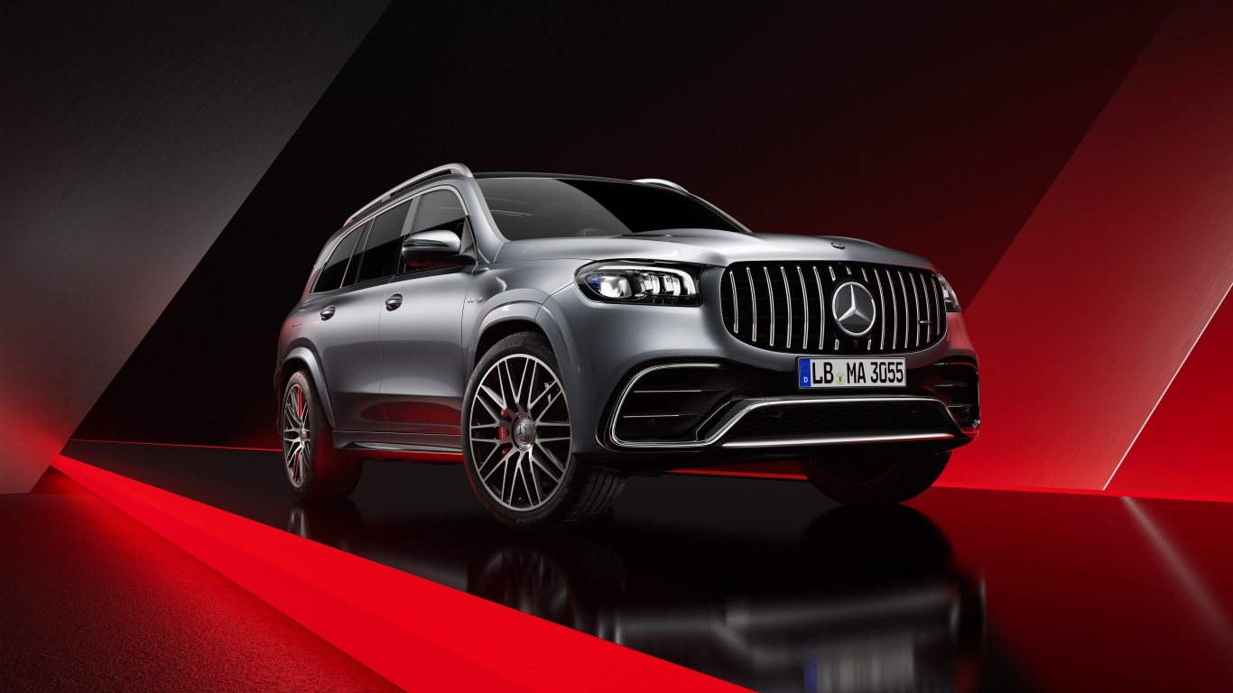 Серебристый внедорожник Mercedes-AMG GLS 63 4MATIC+