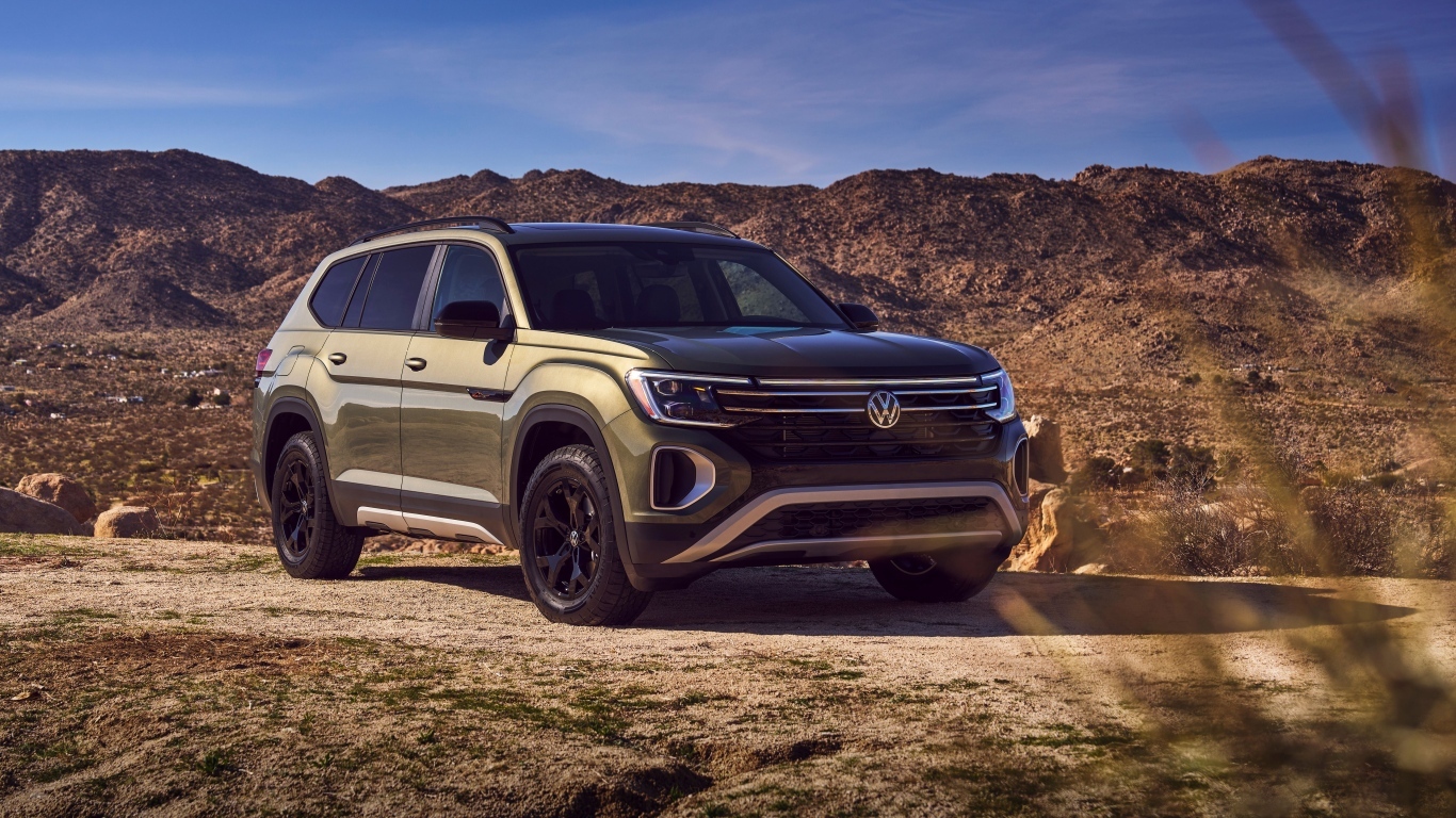 Большой автомобиль Volkswagen Atlas SEL 4MOTION Peak Edition 2024 года