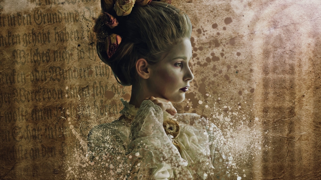 Девушка  в старинном костюме 