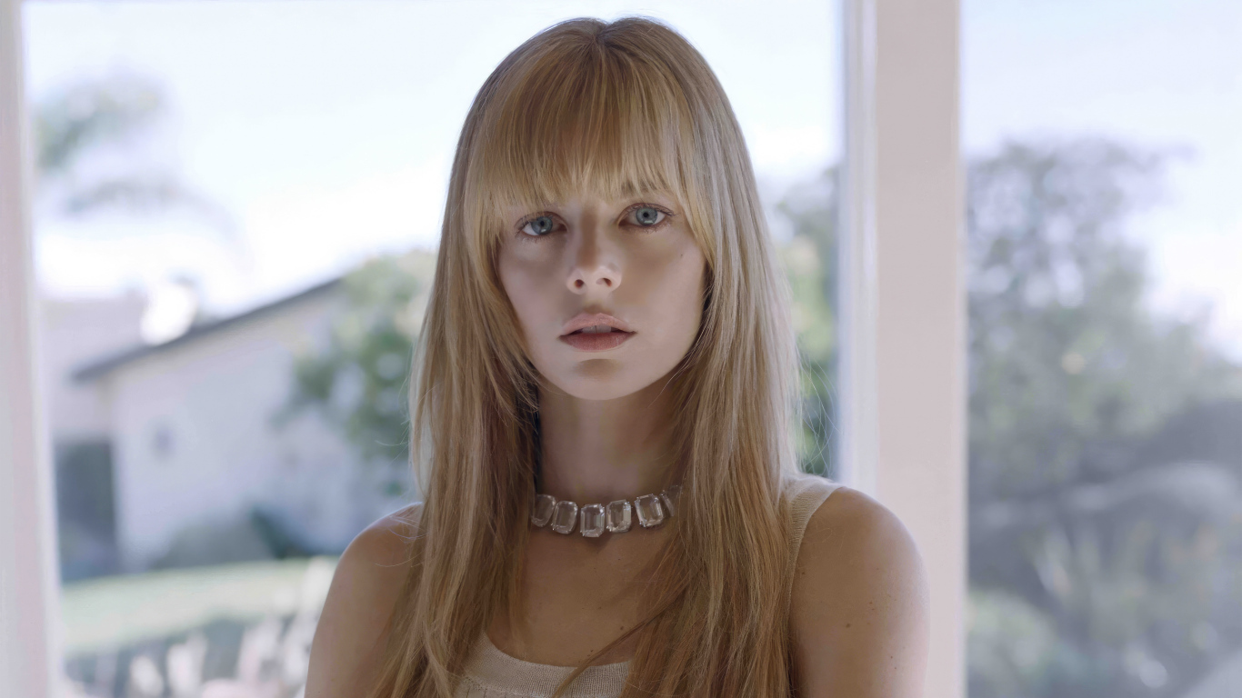 Милая австралийская актриса Самара Уивинг