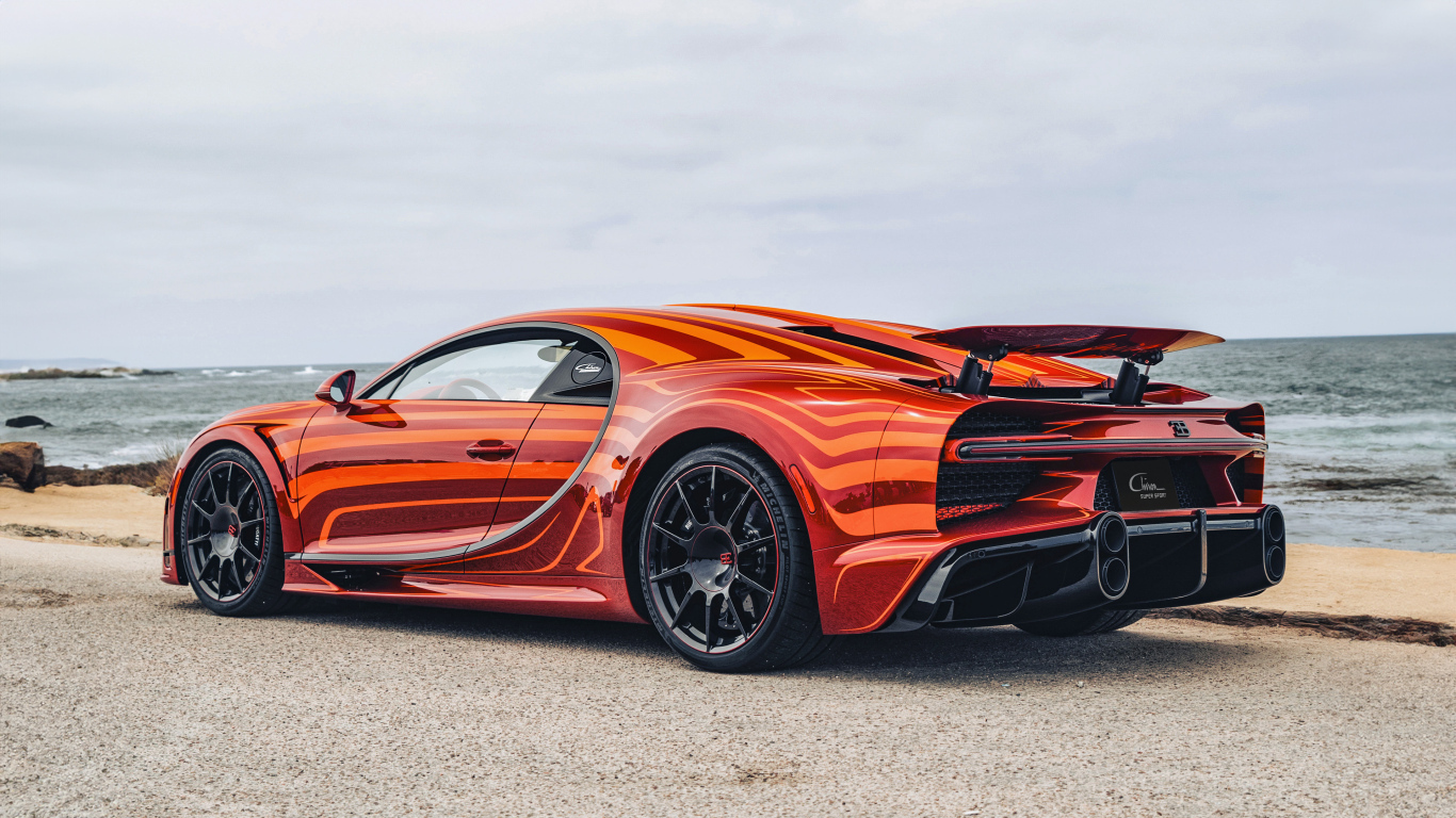 Вид сзади на автомобиль Bugatti Chiron Super Sport L'Aura