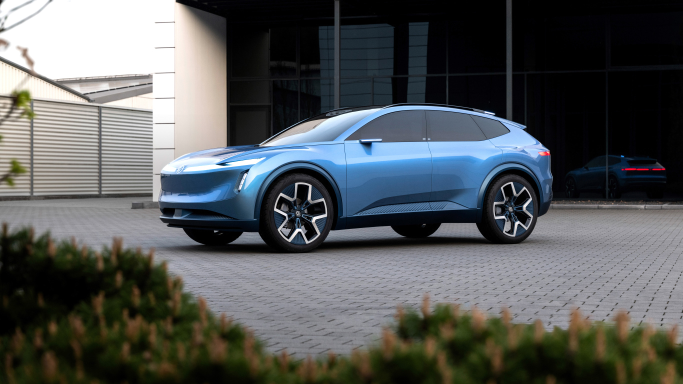 Синий автомобиль Volkswagen ID. Code 2024  года