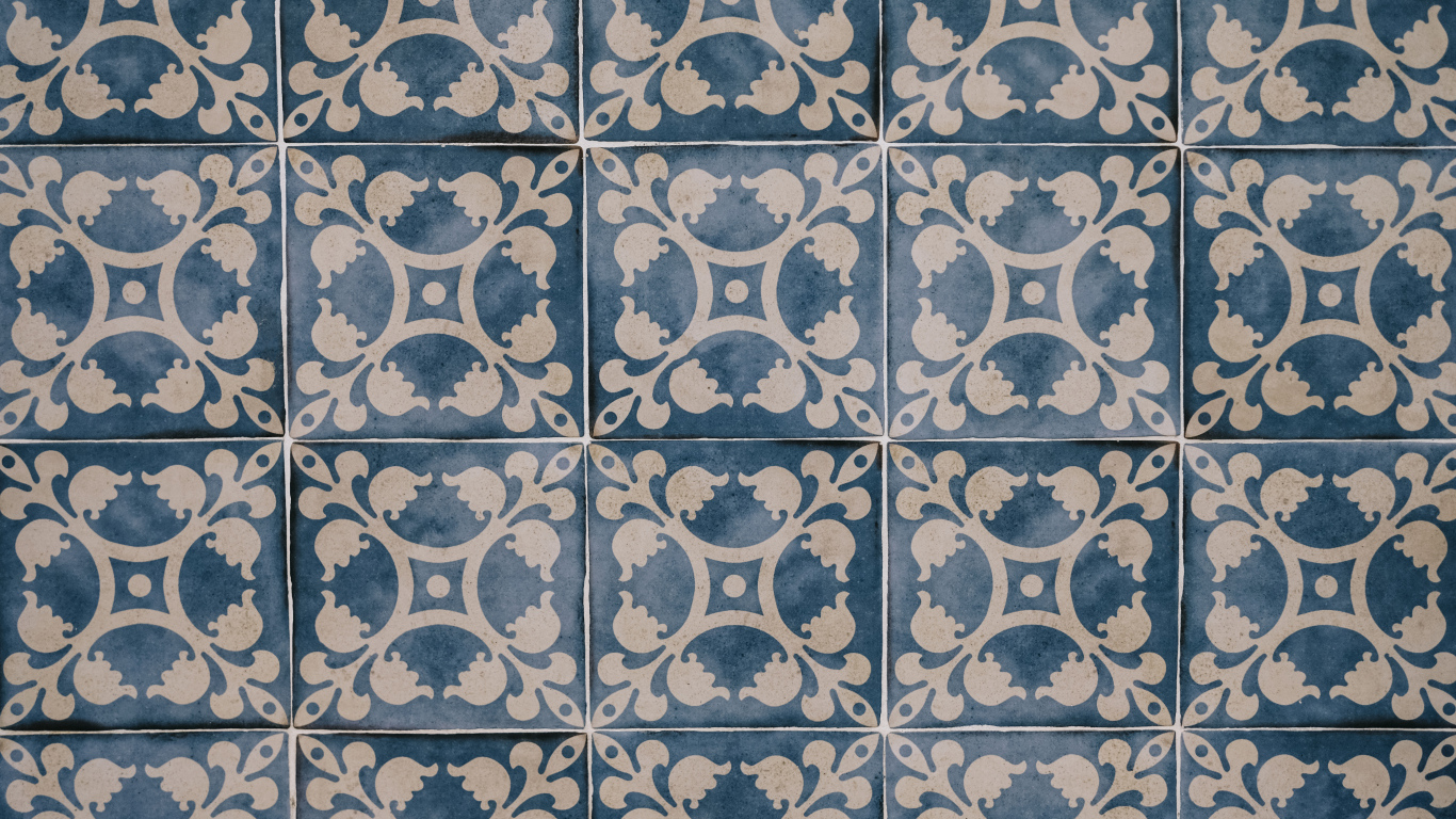 Красивая марокканская плитка на стене для фона