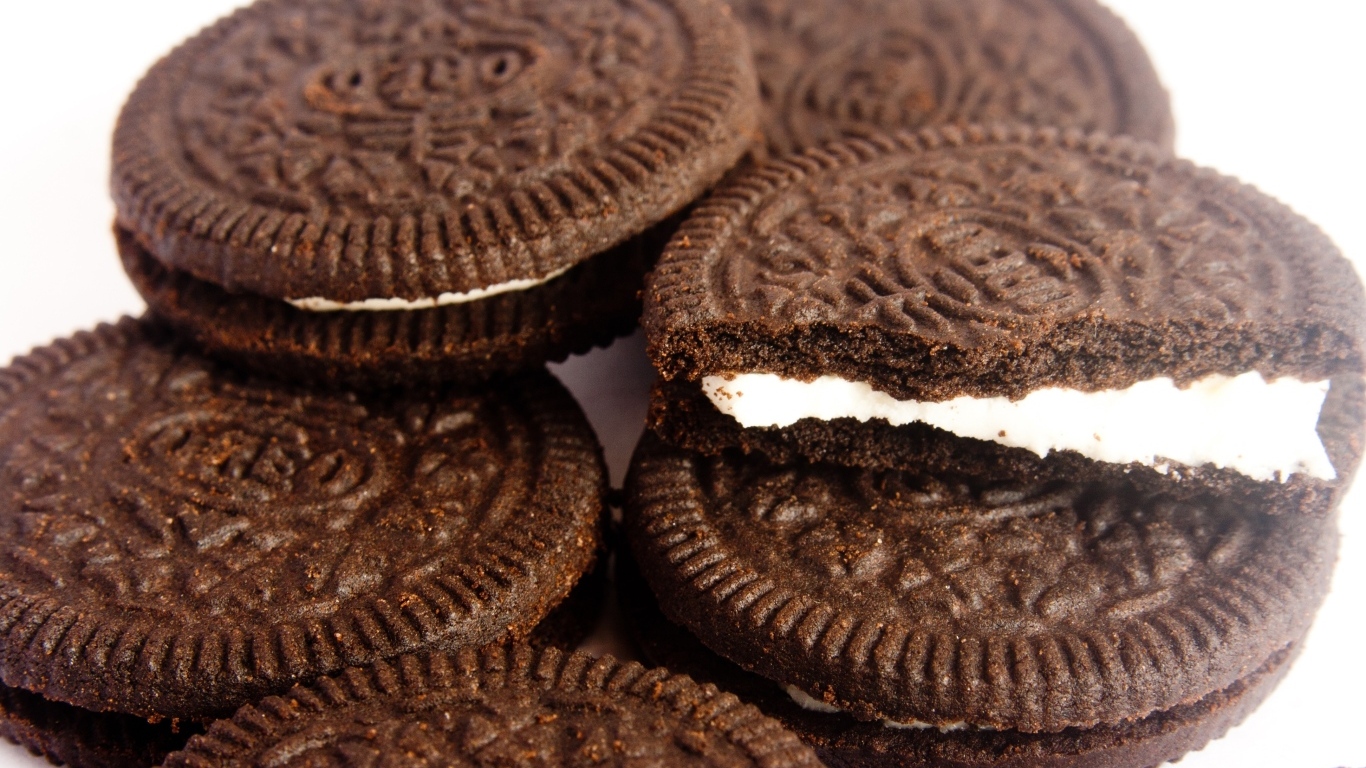 Шоколадное печенье орео крупным планом