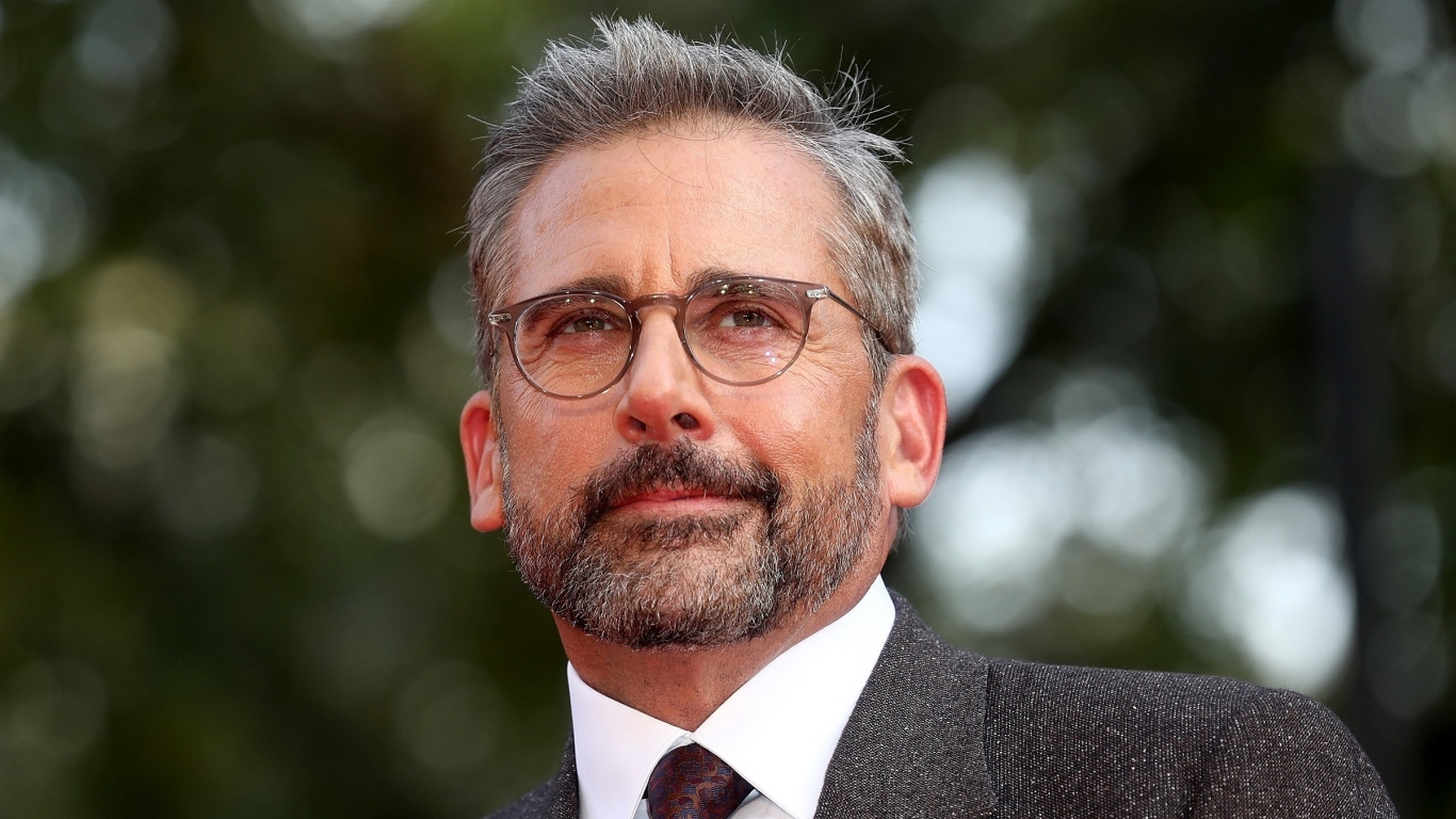 Стильный мужчина актер Стив Карелл