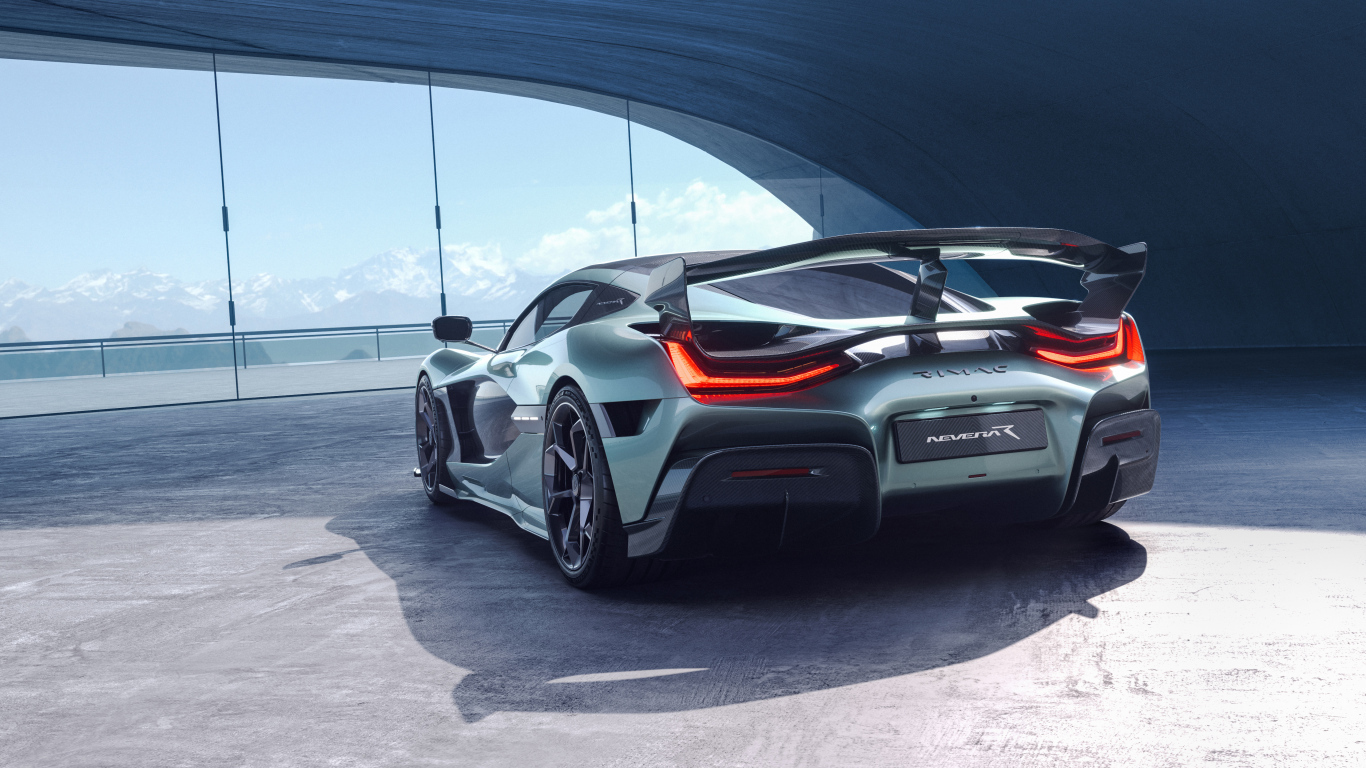 Автомобиль Rimac Nevera R 2024  года вид сзади