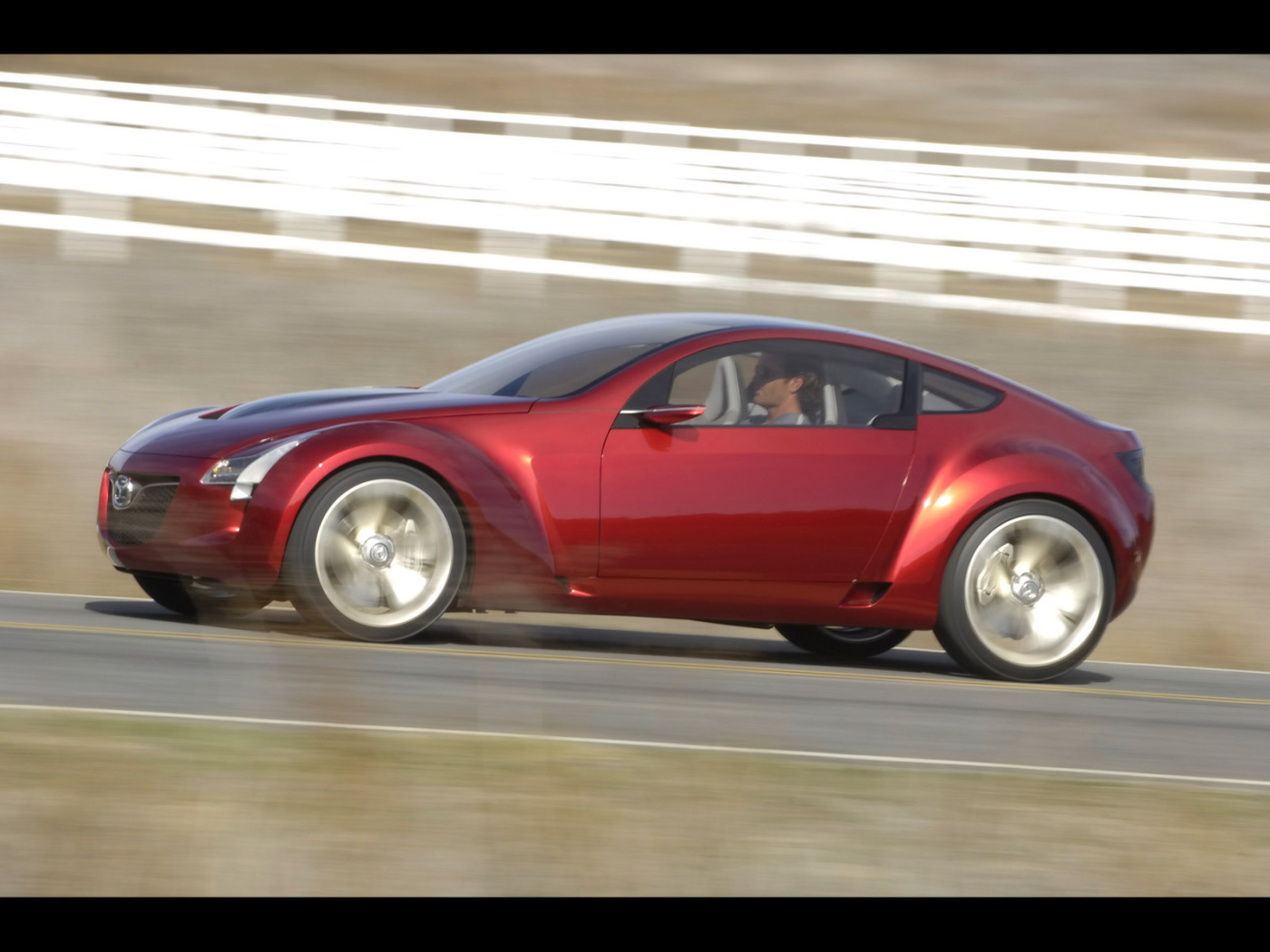 Mazda Kabura 2006 года