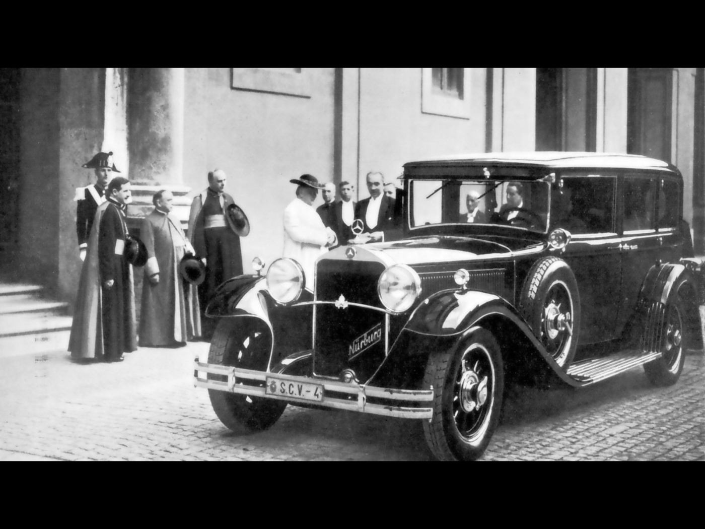 Классический Mercedes 1930 года