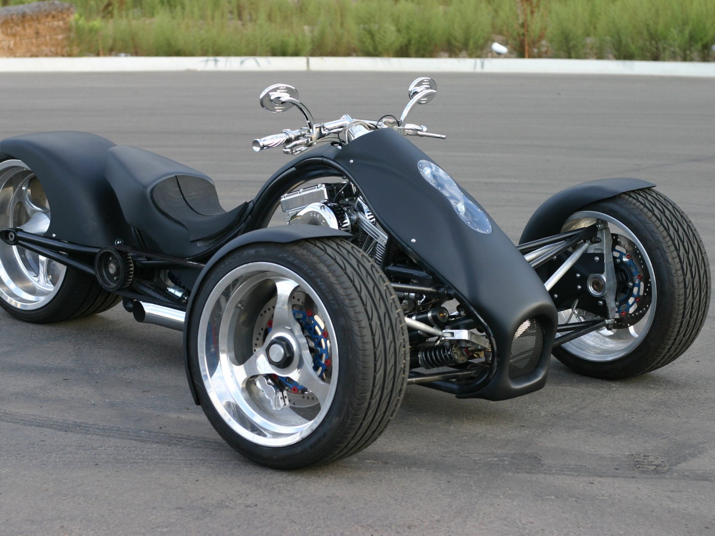 Трехколесный велосипед