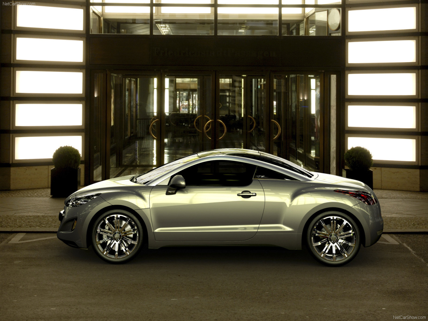 Peugeot 308 RC красивый автомобиль