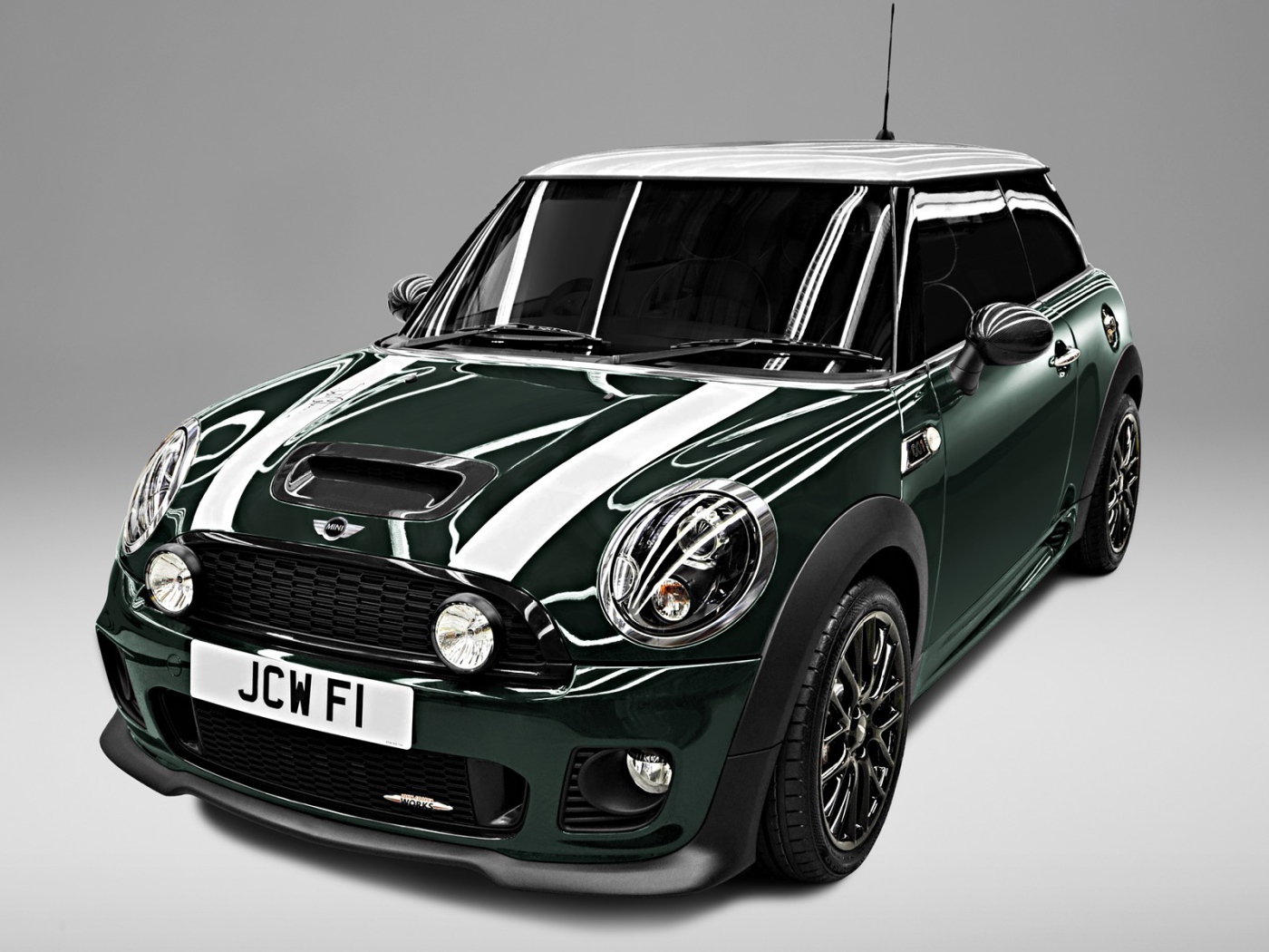 Зеленый мини