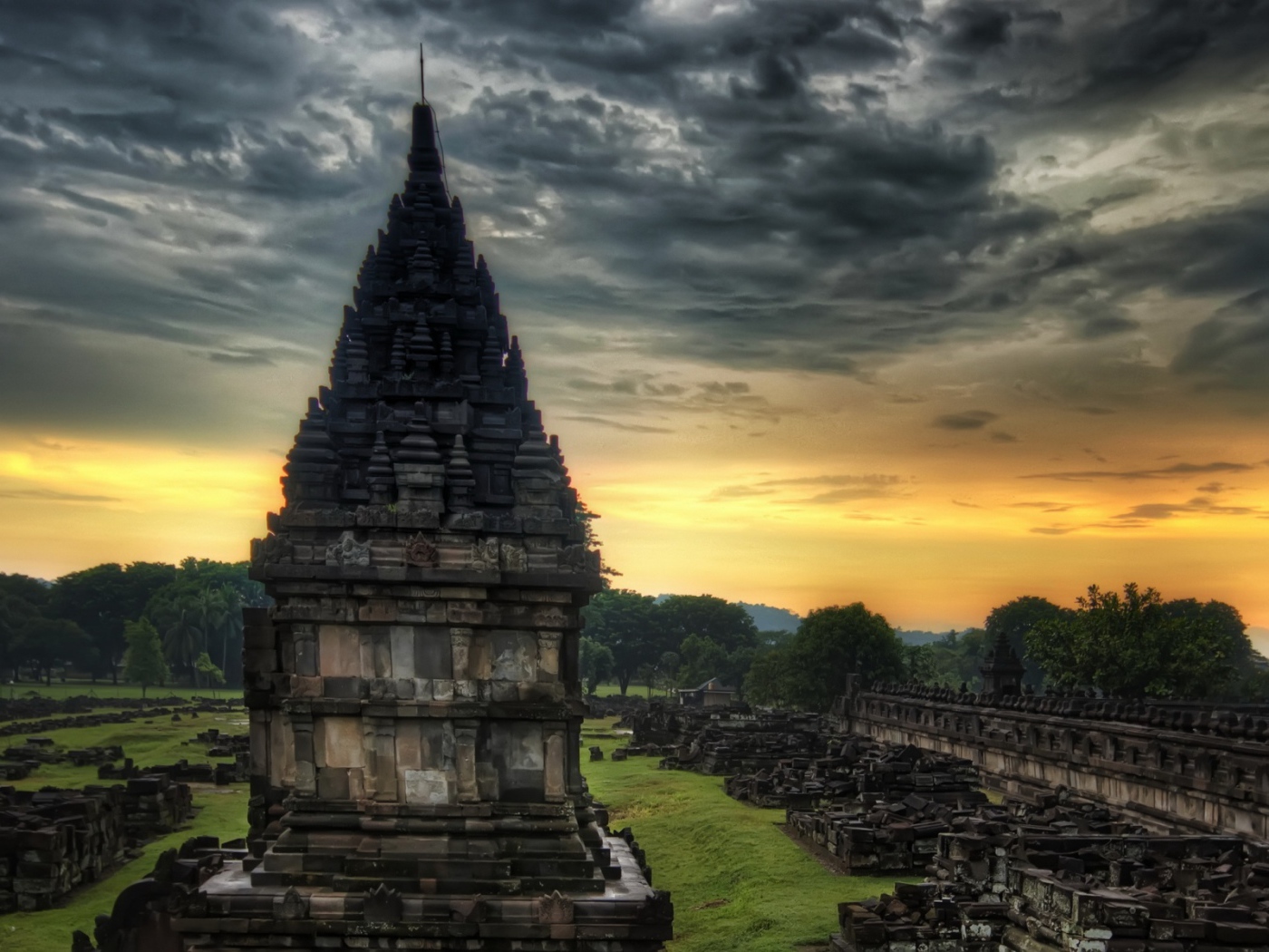 Руины старого города