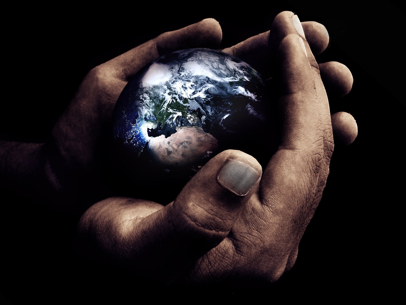 Мир в надежных руках