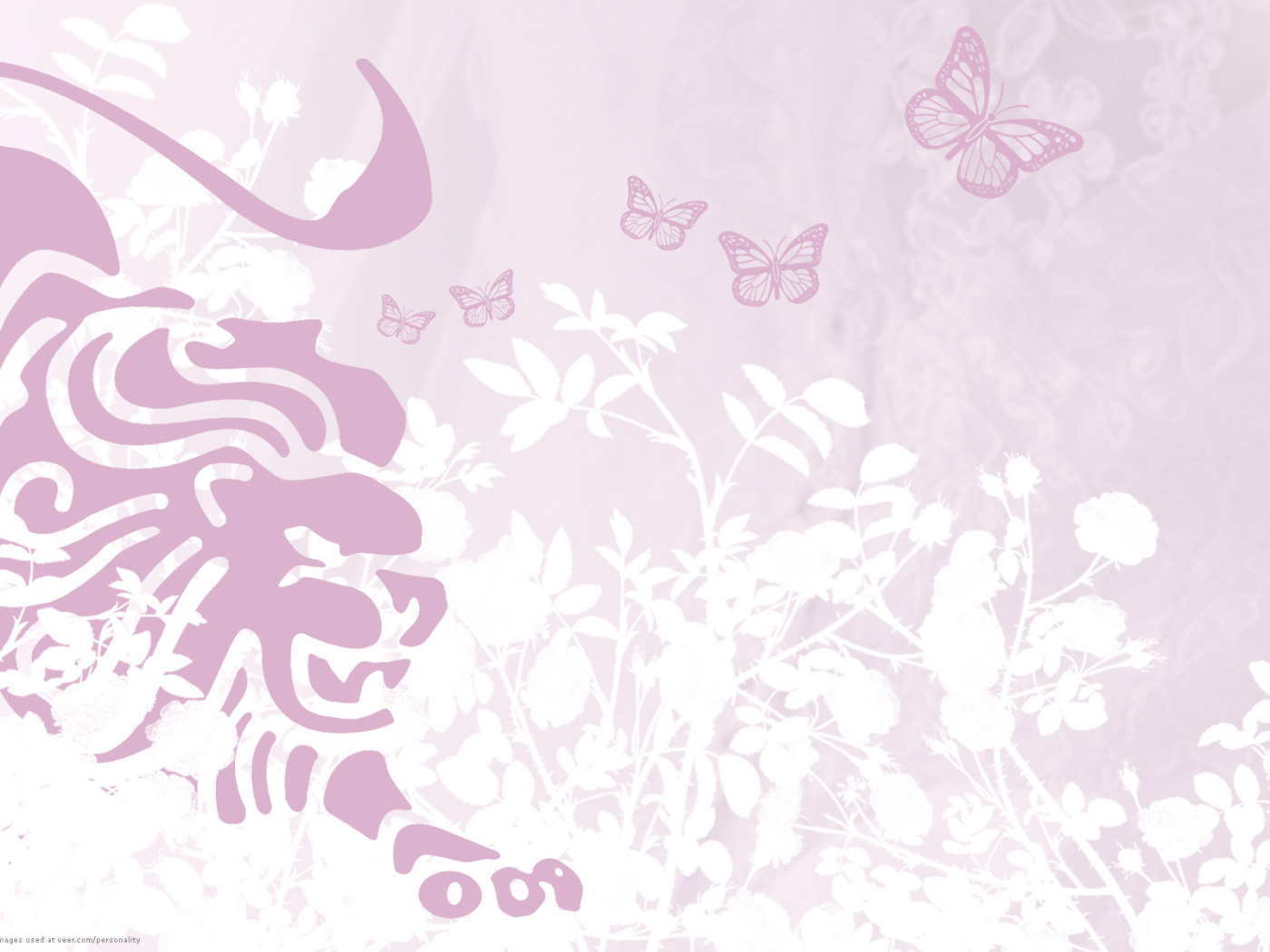 Лев и бабочки