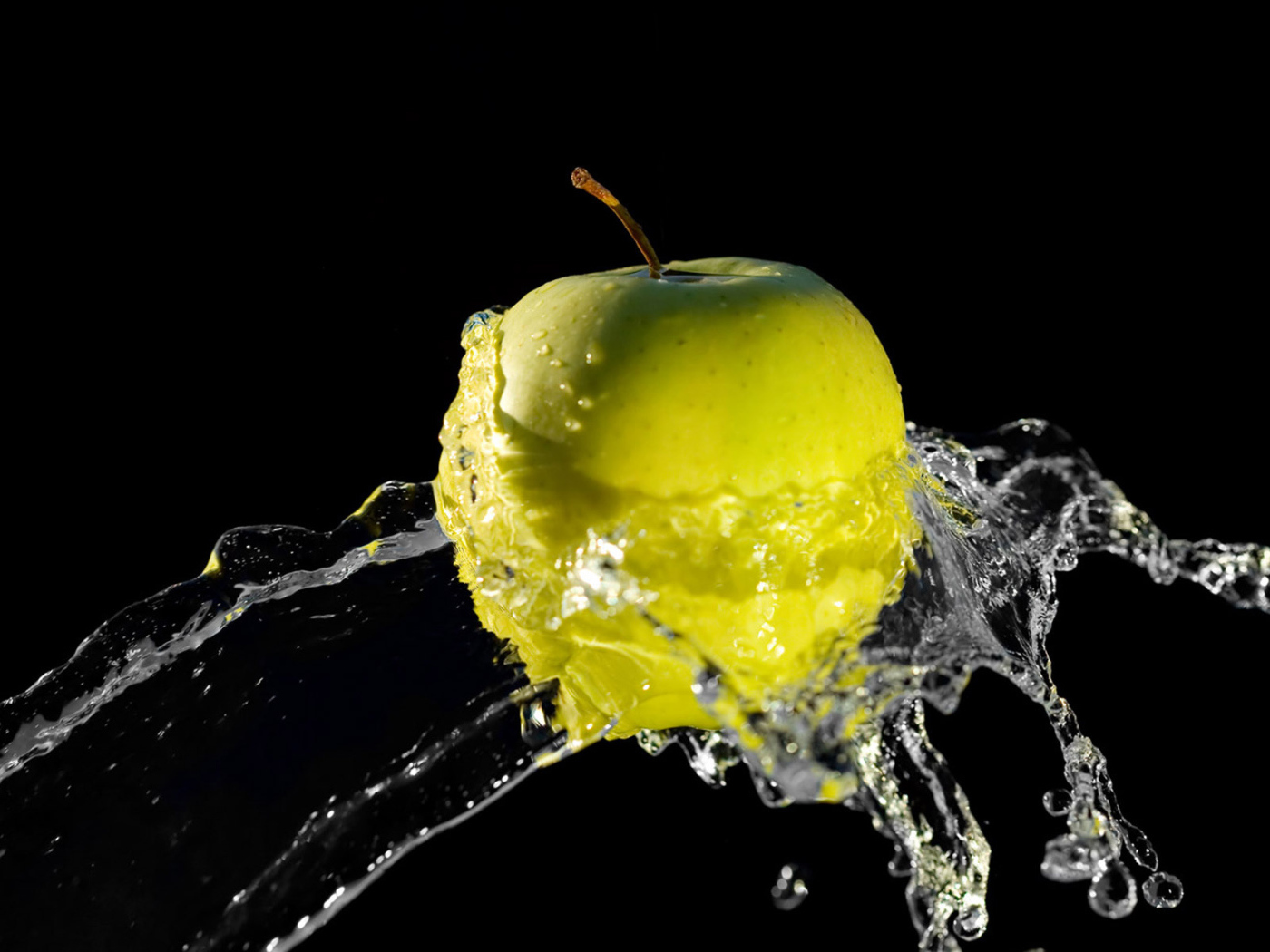 Яблочный аквапарк