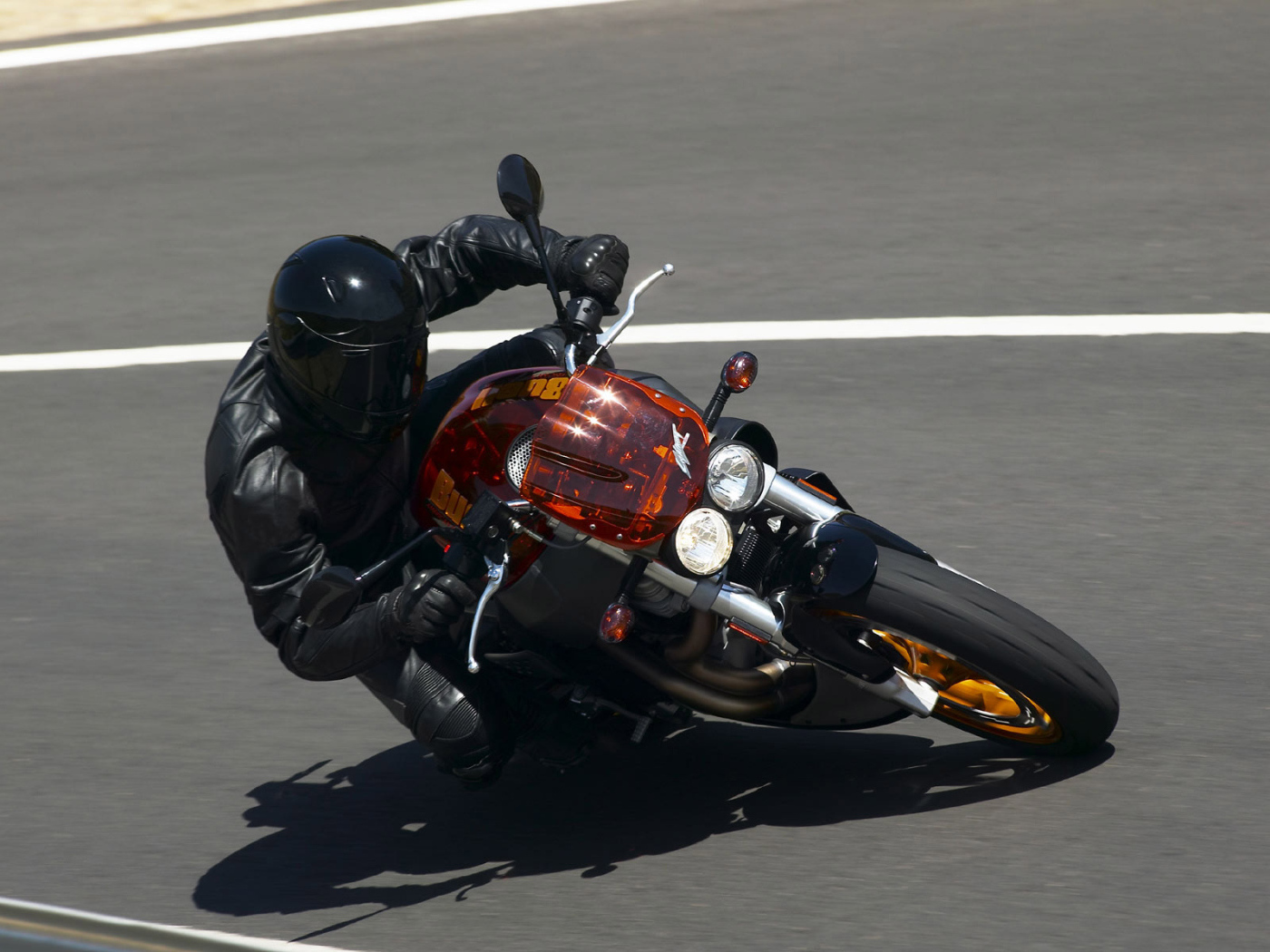 Двухколесный самолет